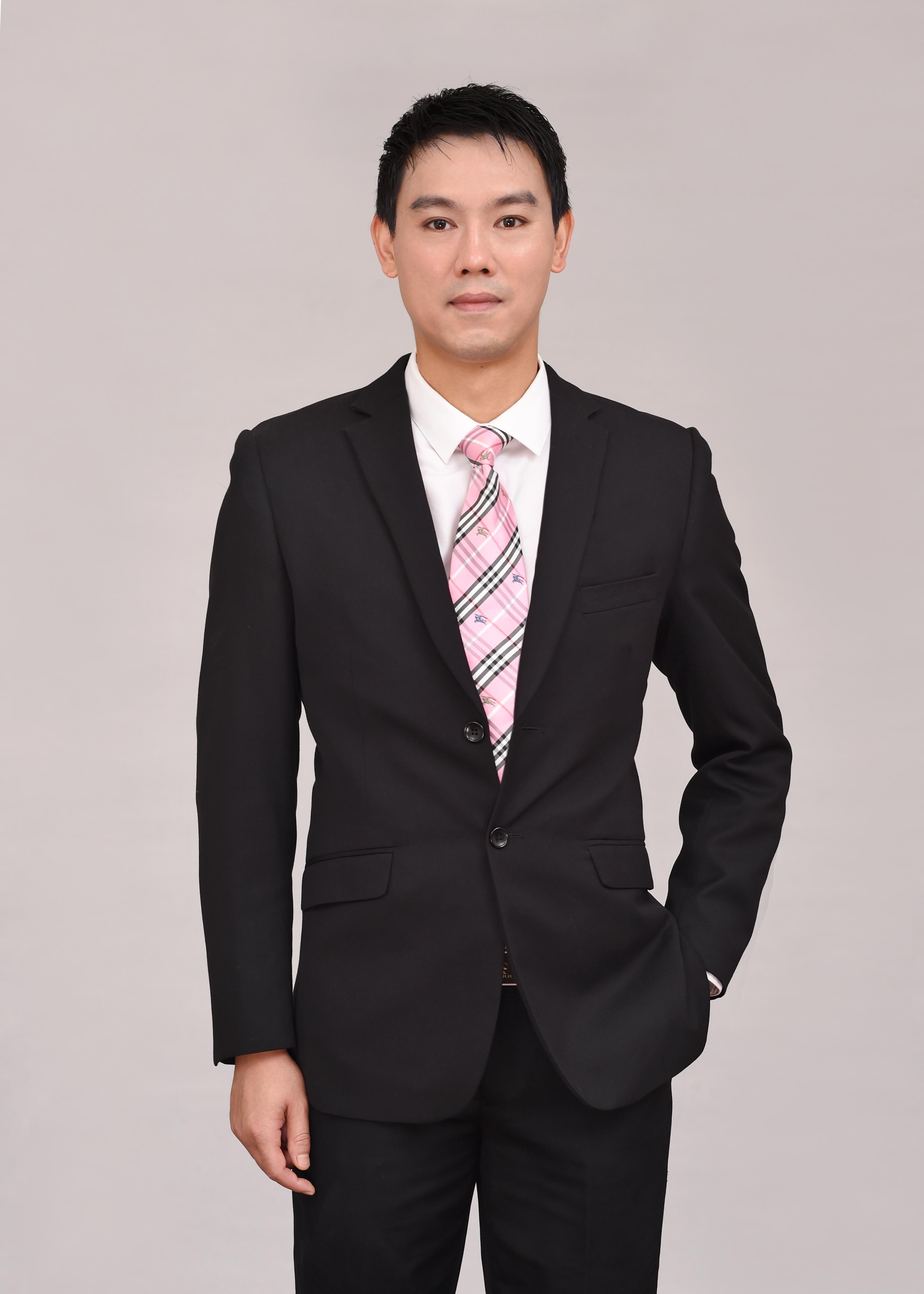 王春行 摄影指导总监